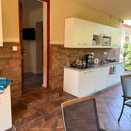 Marina Panzio Guest house