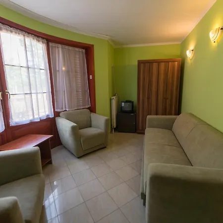 Marina Panzio 3*