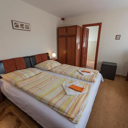 Marina Panzio Gasthuis 3*